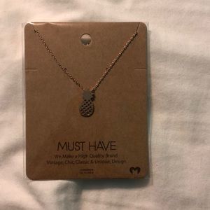 Must Have pineapple necklace